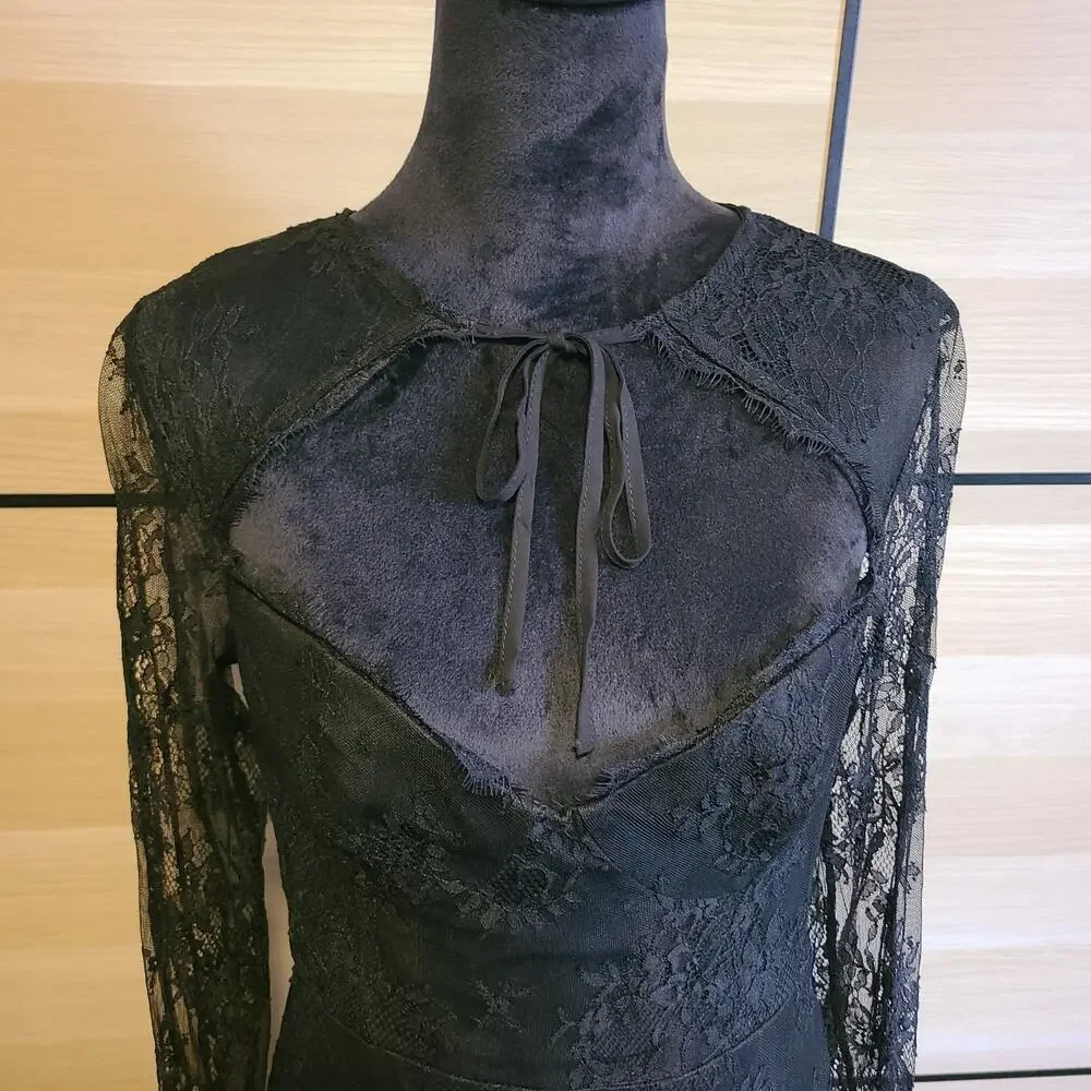 NEW Lulus Desirably Dramatic Black Lace Dress Womens L MIDI Whimsigoth Witchy - Picture 5 of 15